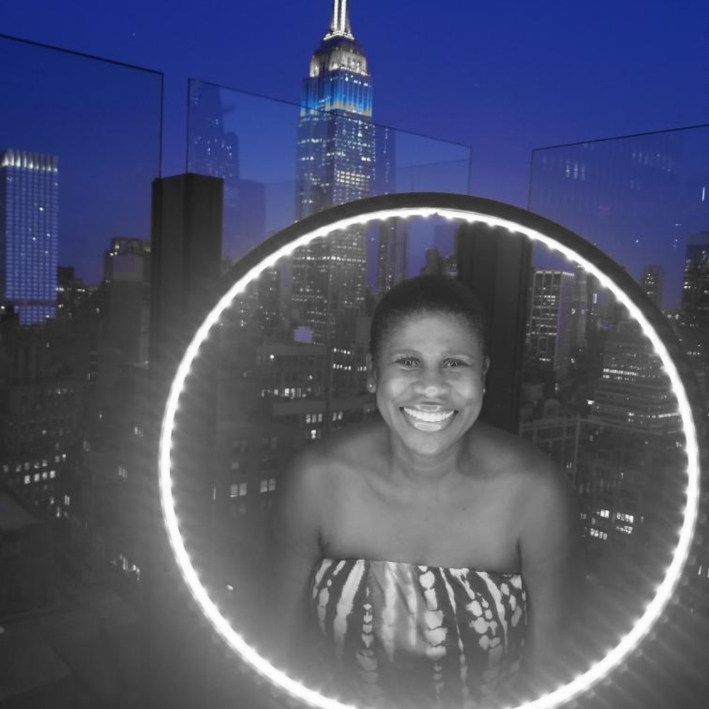 Meet your Posher, Sharon